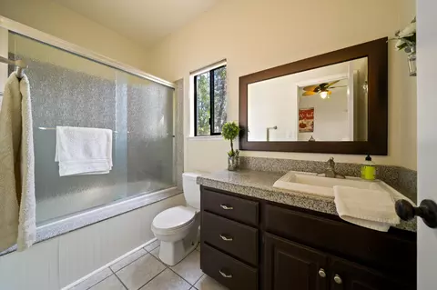 13462 Luna Dr, Redding, CA 96003 photo 27