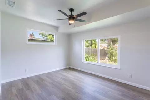 2149 Sycamore Dr, Redding, CA 96001 photo 16
