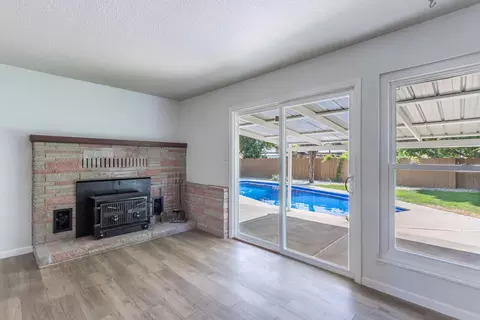 2149 Sycamore Dr, Redding, CA 96001 photo 17