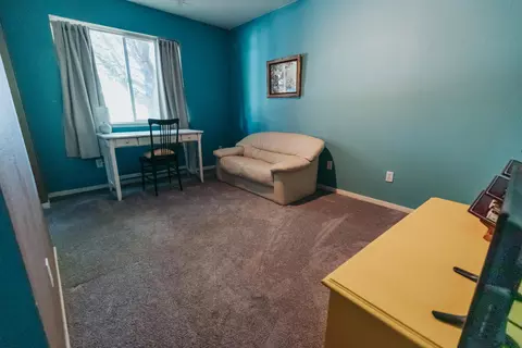 1720 Logan St, Redding, CA 96001 photo 13
