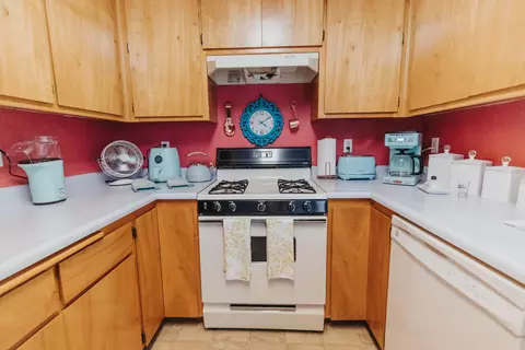 1720 Logan St, Redding, CA 96001 photo 6