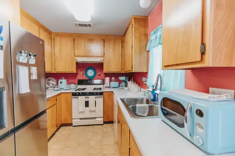 1720 Logan St, Redding, CA 96001 photo 5