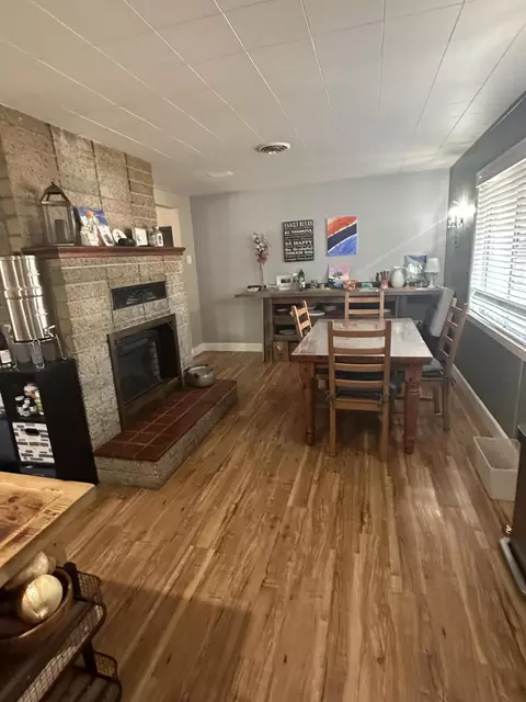 19023 Genevieve Rd, Redding, CA 96003 photo 3