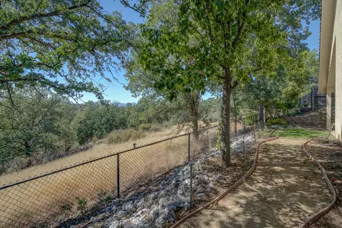 753 Volcano View Trl, Redding, CA 96003 photo 7