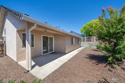662 Volcano View Trl, Redding, CA 96003 photo 18