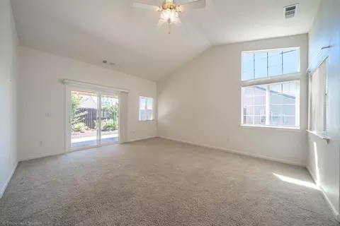 662 Volcano View Trl, Redding, CA 96003 photo 10