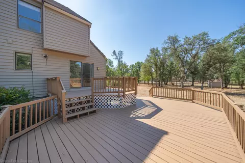 8788 Quail Valley Dr, Redding, CA 96002 photo 7