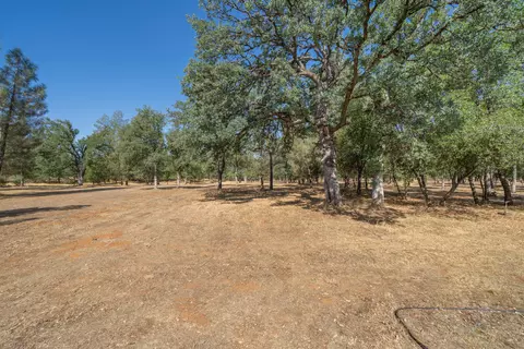 8788 Quail Valley Dr, Redding, CA 96002 photo 51