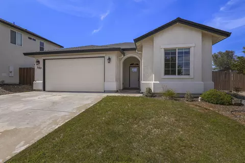 150 Trek Ln, Redding, CA 96003