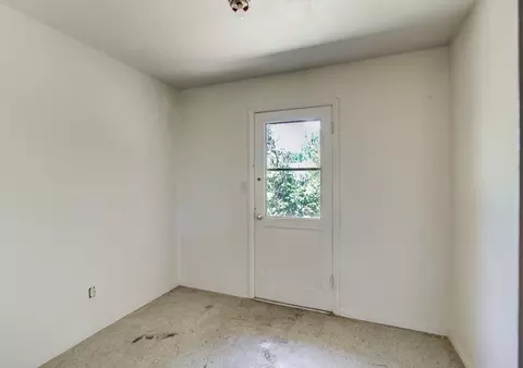 2940 N Bonnyview Rd, Redding, CA 96001 photo 17