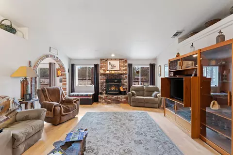 17539 Bobcat Ct, Weed, CA 96094 photo 22