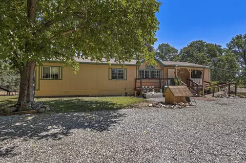 12724 Los Osos St, Redding, CA 96003