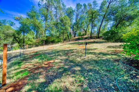 13721 Moonlite Ln, Redding, CA 96003 photo 18