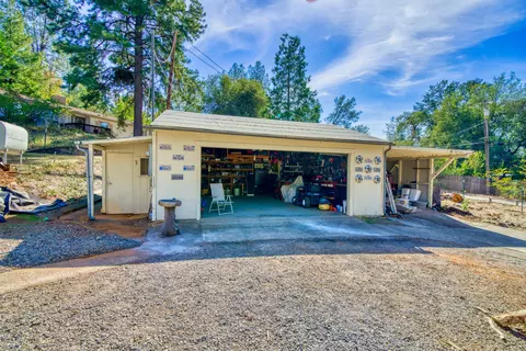 13721 Moonlite Ln, Redding, CA 96003 photo 19