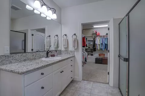 2000 Princeton Way, Redding, CA 96003 photo 30