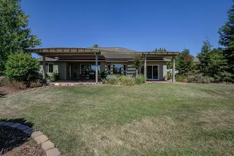 2000 Princeton Way, Redding, CA 96003 photo 52