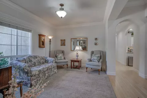 2000 Princeton Way, Redding, CA 96003 photo 7