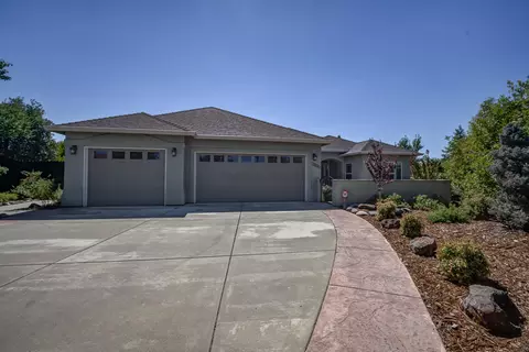 2000 Princeton Way, Redding, CA 96003 photo 57