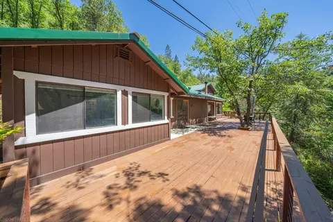 20236 Gilman Rd, Lakehead, CA 96051 photo 36