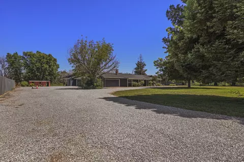 4823 Pheasant Dr, Anderson, CA 96007 photo 3