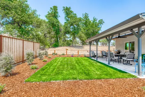10144 Victoria Dr, Redding, CA 96001 photo 24