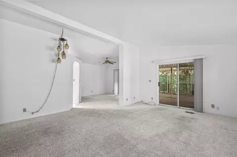 643 Volcano View Trl, Redding, CA 96003 photo 10