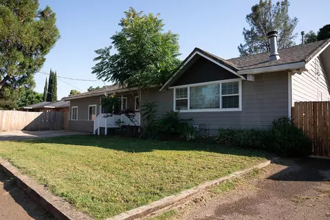 6140 Dolores Ave, Anderson, CA 96007
