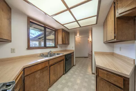 19432 Covey Rd, Redding, CA 96003 photo 12