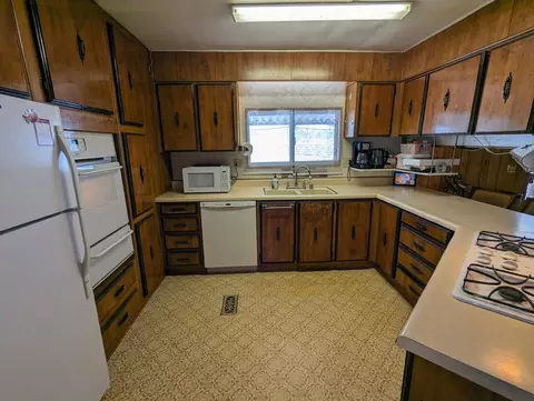 4325 Hiawatha, Redding, CA 96003 photo 7