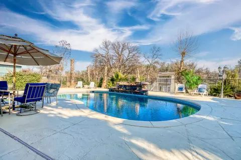 8841 Olney Park Dr, Redding, CA 96001 photo 15