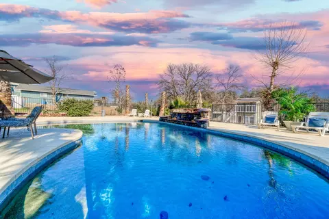 8841 Olney Park Dr, Redding, CA 96001 photo 16