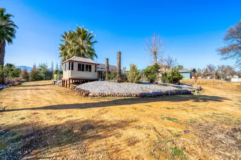 8841 Olney Park Dr, Redding, CA 96001 photo 22