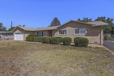 2152 Marlene Ave, Redding, CA 96002