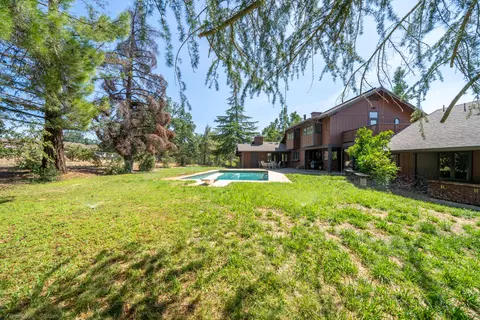 15642 Middletown Park Dr, Redding, CA 96001 photo 60