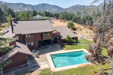 15642 Middletown Park Dr, Redding, CA 96001 photo 72