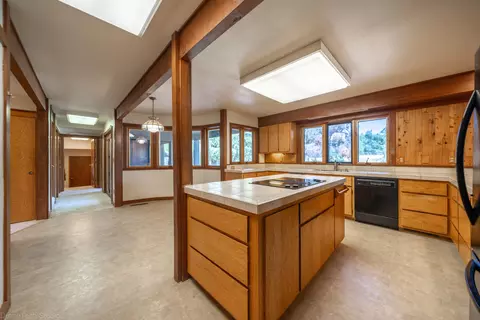 15642 Middletown Park Dr, Redding, CA 96001 photo 20