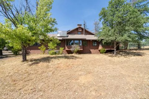 15642 Middletown Park Dr, Redding, CA 96001 photo 2