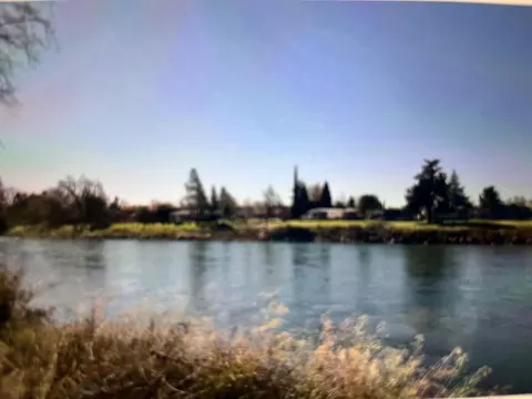 275 Howell Ave, Red Bluff, CA 96080 photo 4