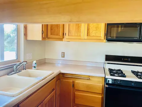 1530 Aloha St, Red Bluff, CA 96080 photo 10