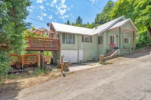 4326 Surrey St, Dunsmuir, CA 96025