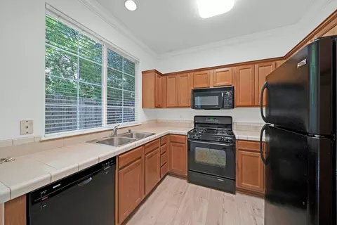 2345 La Villa Way, Redding, CA 96003 photo 12