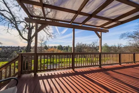 2827 Donner Ct, Redding, CA 96001 photo 26