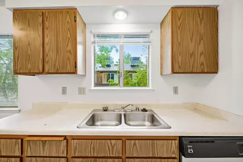 3064 Catalpa Ct, Redding, CA 96002 photo 16