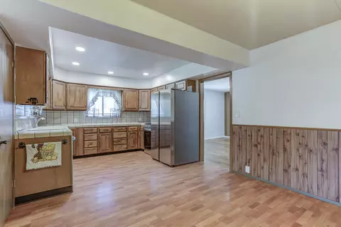 1445 Miller Way, Red Bluff, CA 96080 photo 7