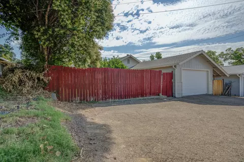 1445 Miller Way, Red Bluff, CA 96080 photo 32