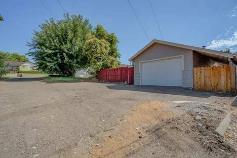 1445 Miller Way, Red Bluff, CA 96080 photo 33