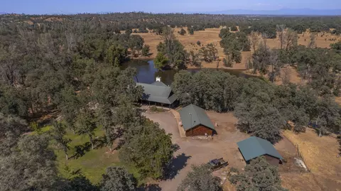 15633 Evergreen Rd, Cottonwood, CA 96022