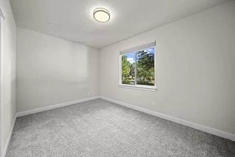 3475 Lemurian Rd, Redding, CA 96002 photo 11