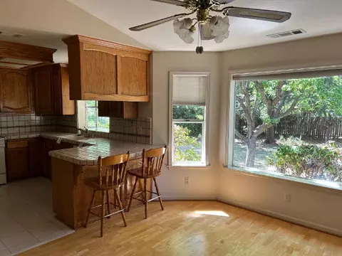 3636 Eagle Pkwy, Redding, CA 96001 photo 3