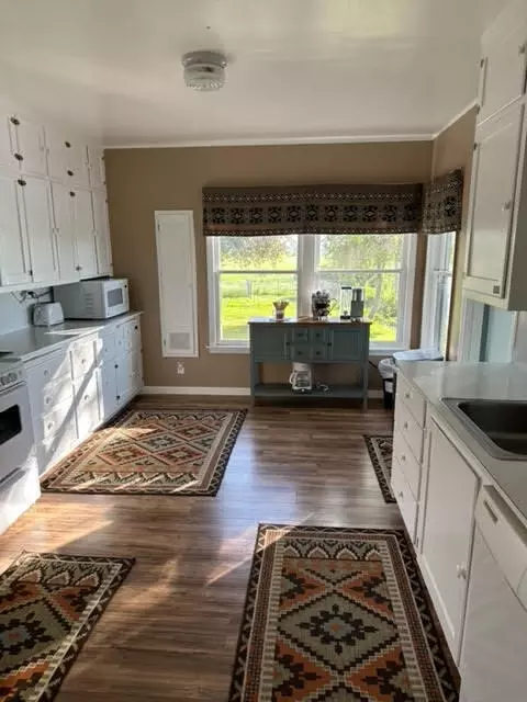 28075 Spring Creek Rd, Fall River Mills, CA 96028 photo 14